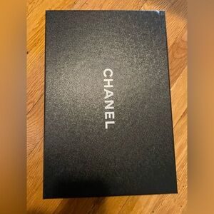 Chanel Black shoes Box